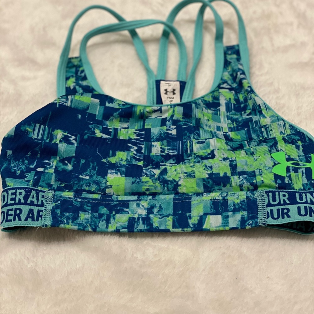 Under armour capris with matching sports bra - Picture 2 of 3